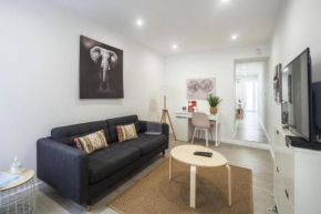 WelcomeBuddy - ANCO 56 - Cozy Retreat with Terrace